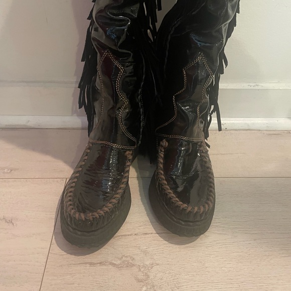 El Vaquero Patent Over the Knee Moccasin Boots - Picture 3 of 6